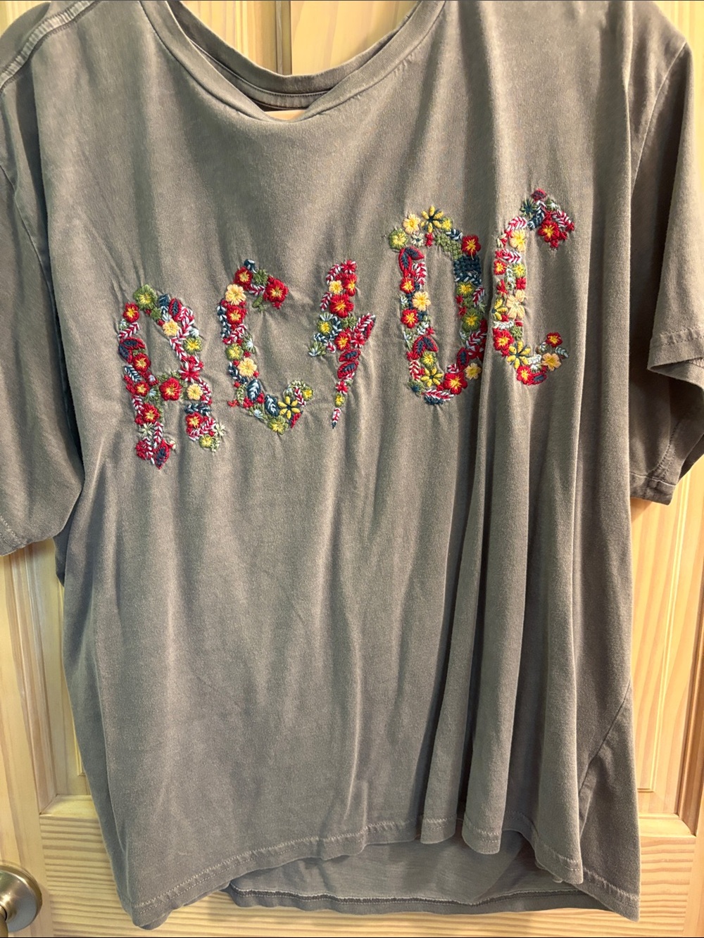 Lucky Brand Gray Tee with Multicolor Embroidered Floral Logo